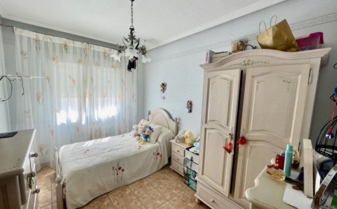 Resale - Villa -
Ciudad Quesada - Costa Blanca
