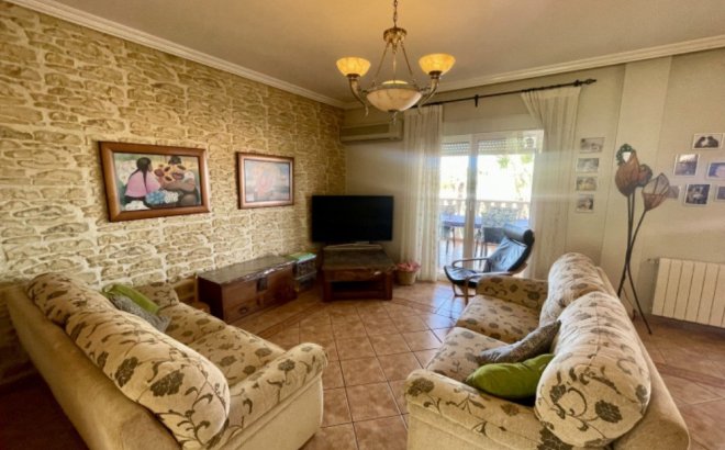 Resale - Villa -
Ciudad Quesada - Costa Blanca