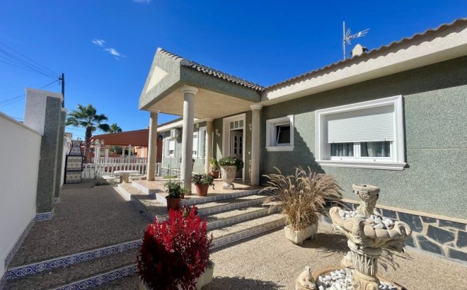 Resale - Villa -
Ciudad Quesada - Costa Blanca