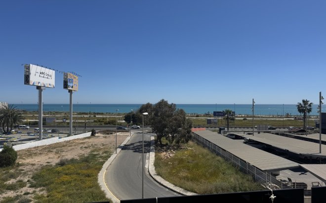 Resale - Apartment -
Playa Flamenca - Costa Blanca