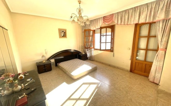 Resale - Town House -
Rojales - Inland