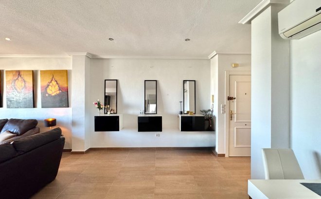 Herverkoop - Appartement -
Orihuela Costa - Villamartín-las Filipinas