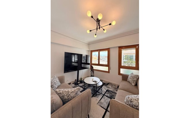 Revente - Penthouse -
Torrevieja - Playa del Cura