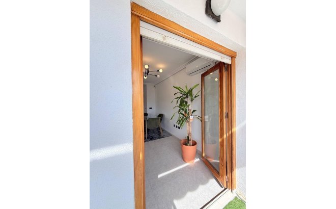 Revente - Penthouse -
Torrevieja - Playa del Cura