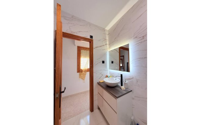 Revente - Penthouse -
Torrevieja - Playa del Cura