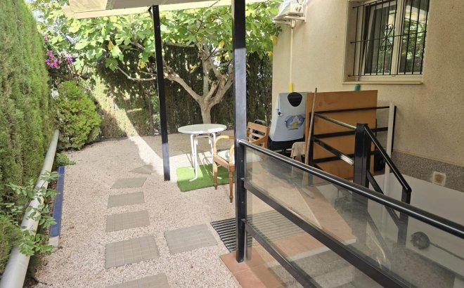 Resale - Villa -
Orihuela Costa - Playa Flamenca