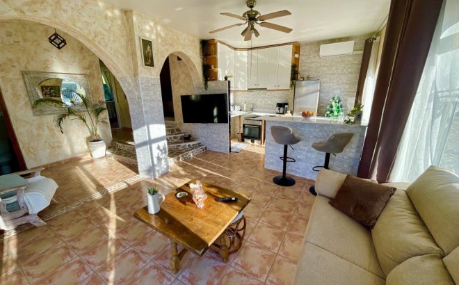 Resale - Villa -
Ciudad Quesada - Costa Blanca