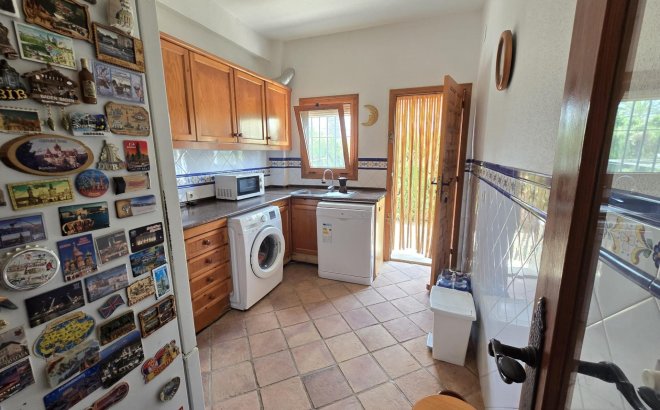 Revente - Villa -
Orihuela Costa - Cabo Roig