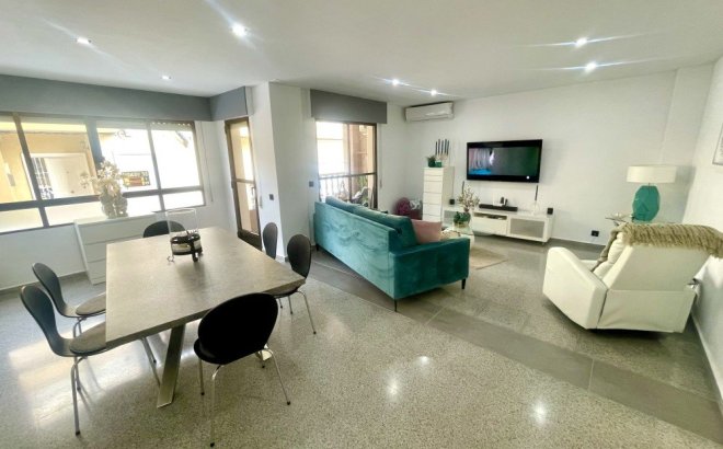 Herverkoop - Appartement -
Orihuela Costa - Costa Blanca