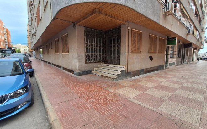 Resale - Apartment -
Torrevieja - Acequion