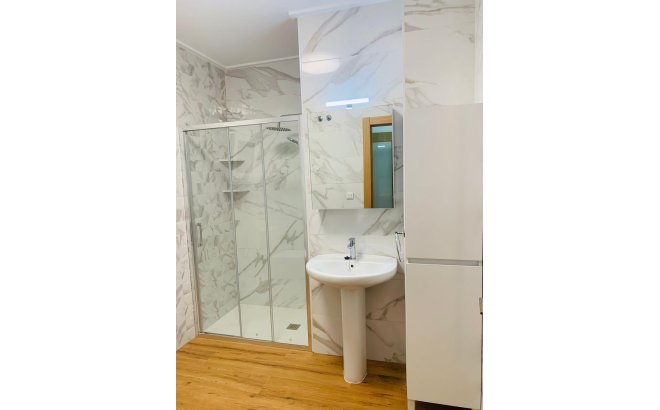 Revente - Appartement -
Torrevieja - Playa del Cura