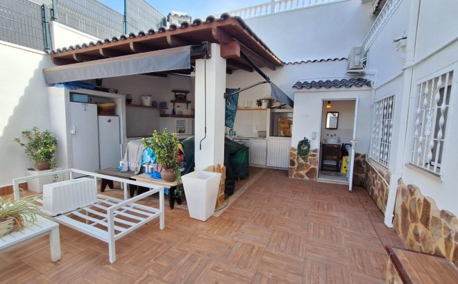 Revente - Villa -
Torrevieja - Los Balcones - Los Altos del Edén