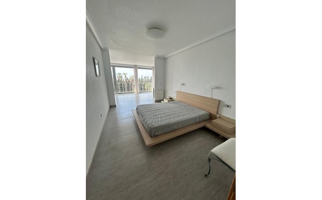 Revente - Villa -
Ciudad Quesada - Costa Blanca Sur