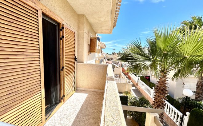 Resale - Town House -
Playa Flamenca - Costa Blanca