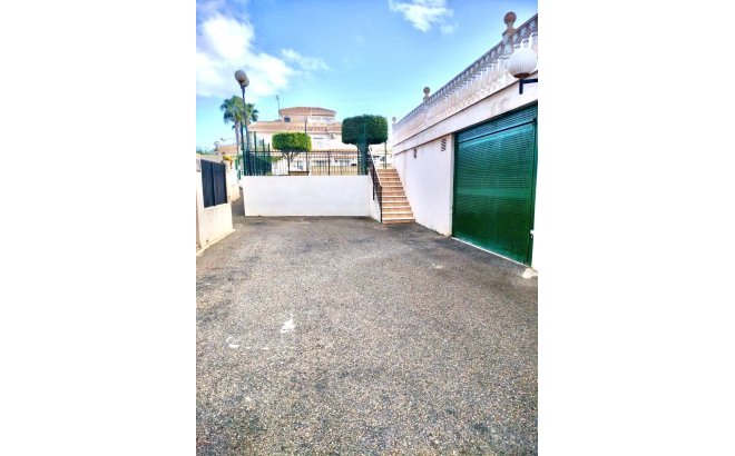 Resale - Town House -
Playa Flamenca - Costa Blanca