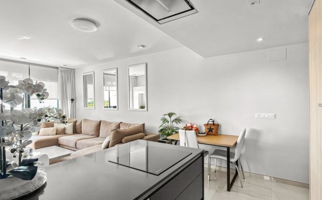 Resale - Apartment -
Orihuela Costa - Costa Blanca