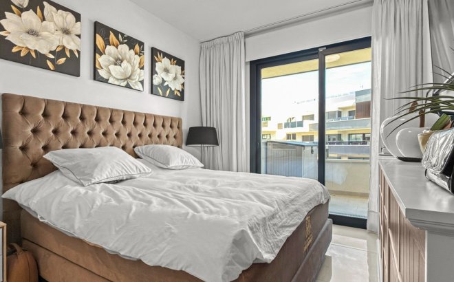 Resale - Apartment -
Orihuela Costa - Costa Blanca