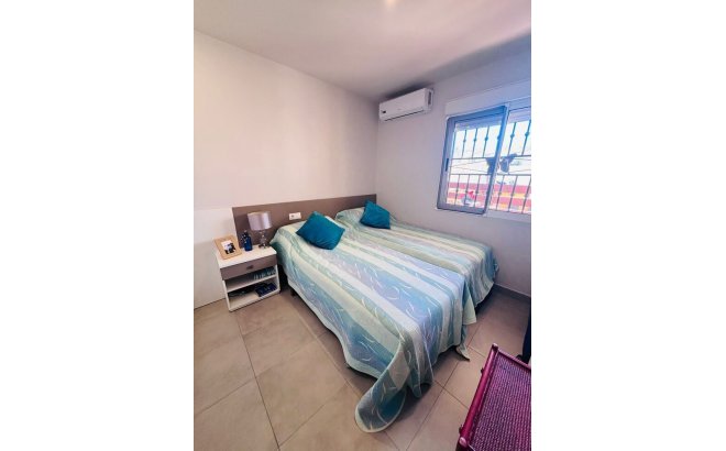 Resale - Apartment -
Torrevieja - Costa Blanca