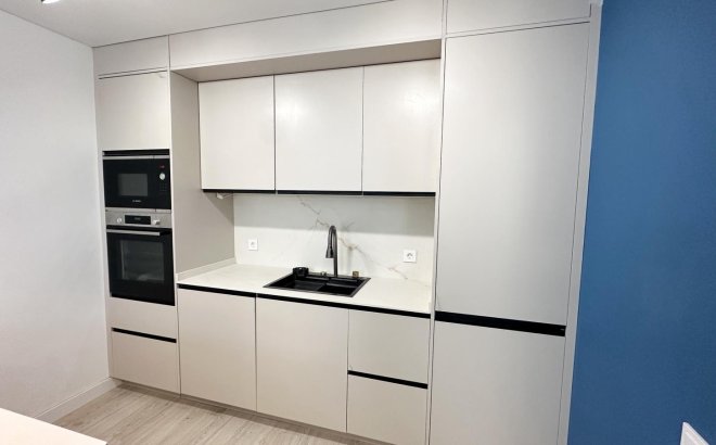 Resale - Apartment -
Torrevieja - Costa Blanca