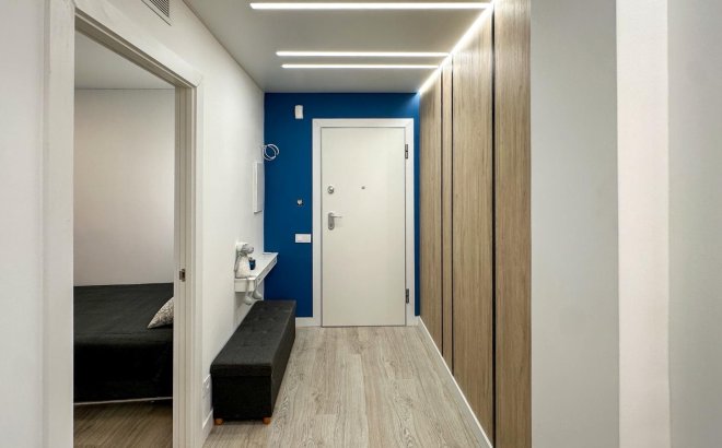 Resale - Apartment -
Torrevieja - Costa Blanca