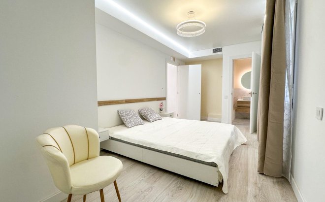 Resale - Apartment -
Torrevieja - Costa Blanca