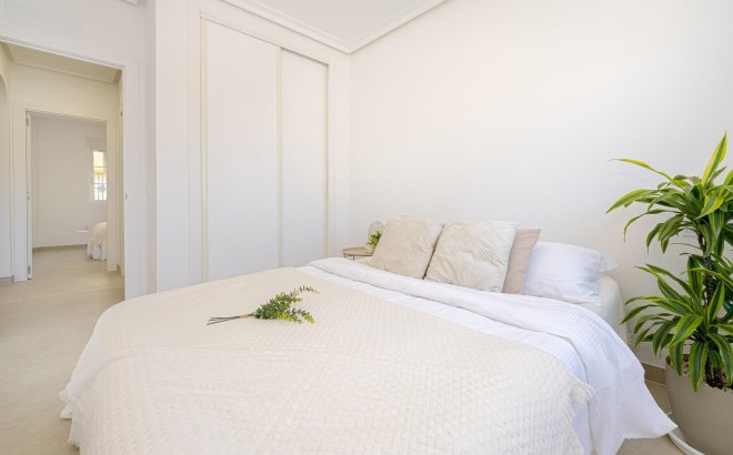 Resale - Apartment -
Orihuela Costa - Lomas de Cabo Roig