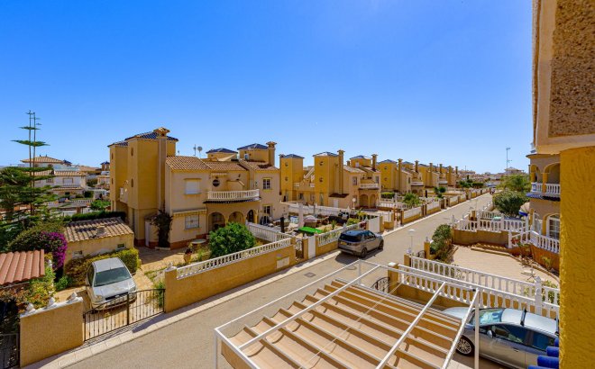 Resale - Apartment -
Orihuela Costa - Lomas de Cabo Roig