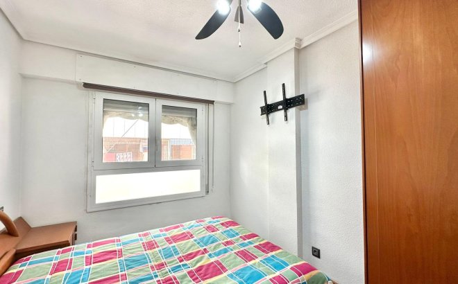 Resale - Apartment -
Torrevieja - Acequion