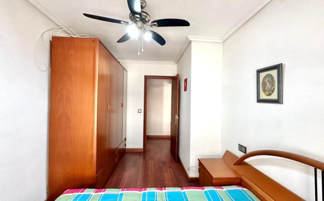 Resale - Apartment -
Torrevieja - Acequion