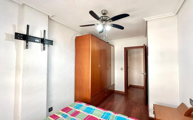 Resale - Apartment -
Torrevieja - Acequion