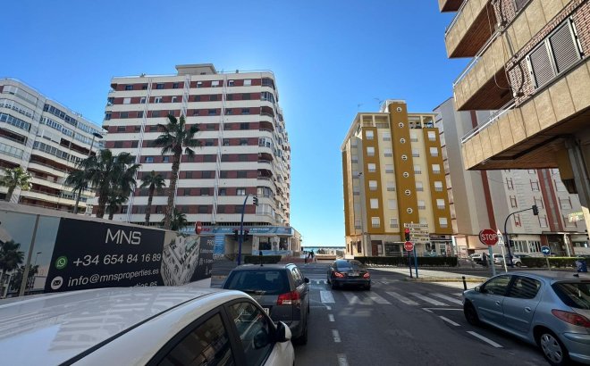 Resale - Apartment -
Torrevieja - Acequion