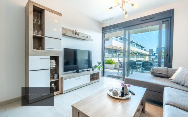 Resale - Apartment -
Orihuela Costa - La Zenia