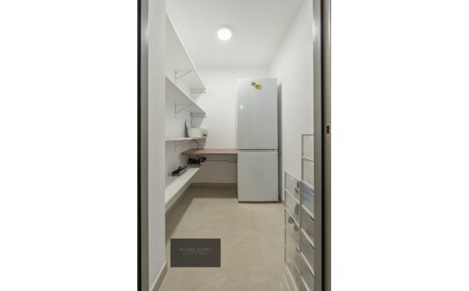 Resale - Apartment -
Orihuela Costa - La Zenia