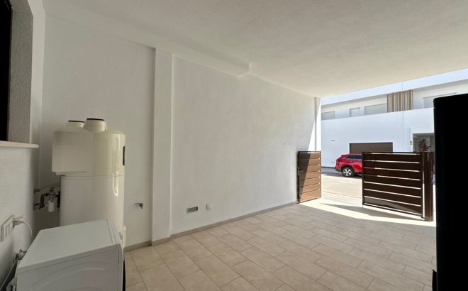 Resale - Apartment -
Pilar de la Horadada