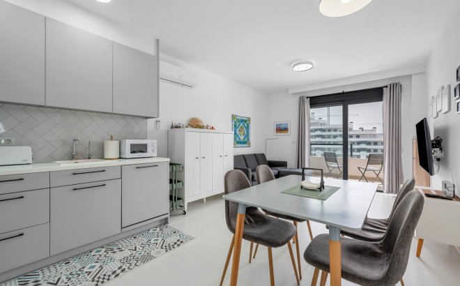 Resale - Apartment -
San Miguel de Salinas - Inland