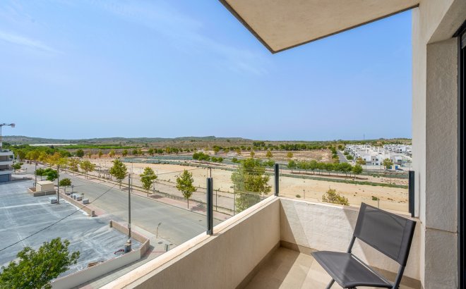 Resale - Apartment -
San Miguel de Salinas - Inland