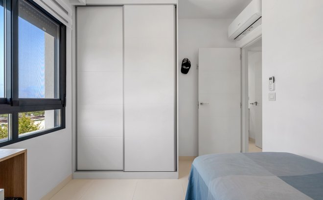 Resale - Apartment -
San Miguel de Salinas - Inland