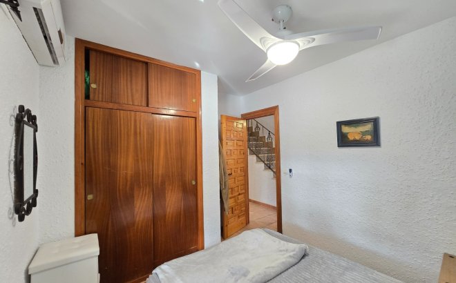 Resale - Villa -
Orihuela Costa - Costa Blanca