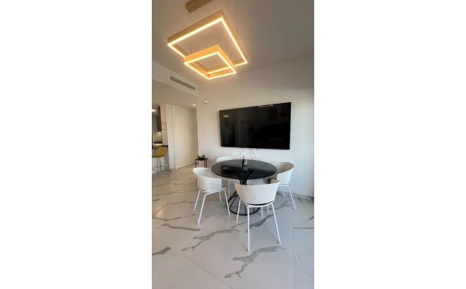 Resale - Apartment -
San Miguel de Salinas - Bellavista