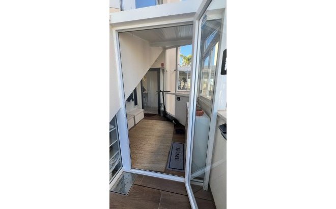 Resale - Apartment -
San Miguel de Salinas - Bellavista