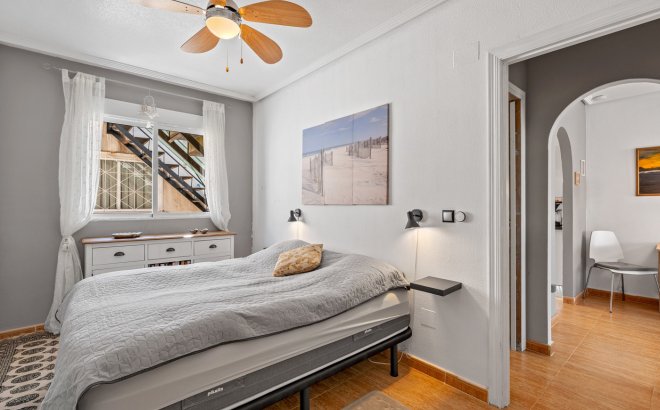 Revente - Bungalow -
Orihuela Costa - Costa Blanca