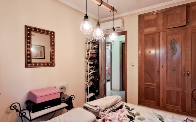 Resale - Semi Detached -
Torrevieja - Parque Acuático - Sector 25