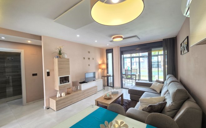 Resale - Apartment -
Orihuela Costa - Costa Blanca