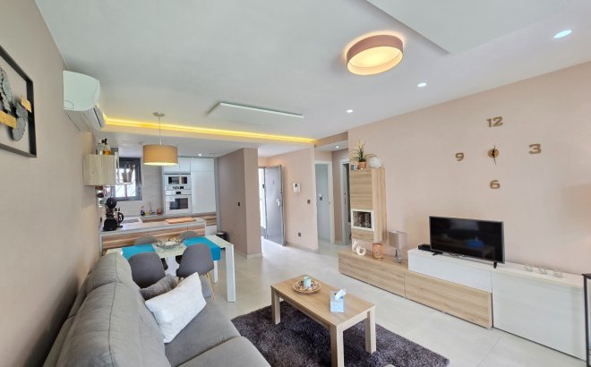 Resale - Apartment -
Orihuela Costa - Costa Blanca