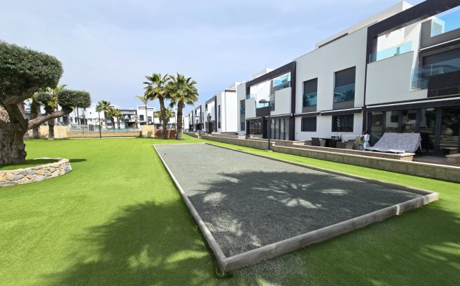 Resale - Apartment -
Orihuela Costa - Costa Blanca