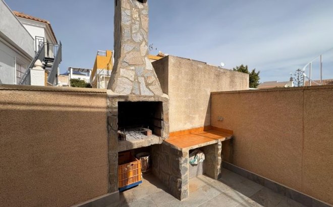 Resale - Bungalow -
Torrevieja - Costa Blanca