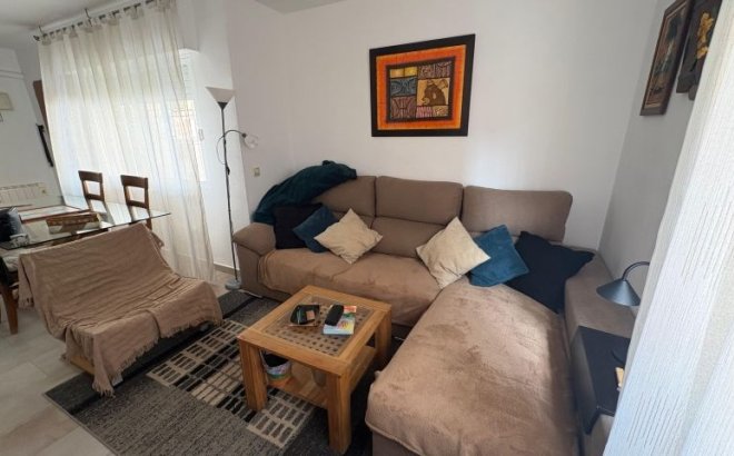 Resale - Bungalow -
Torrevieja - Costa Blanca