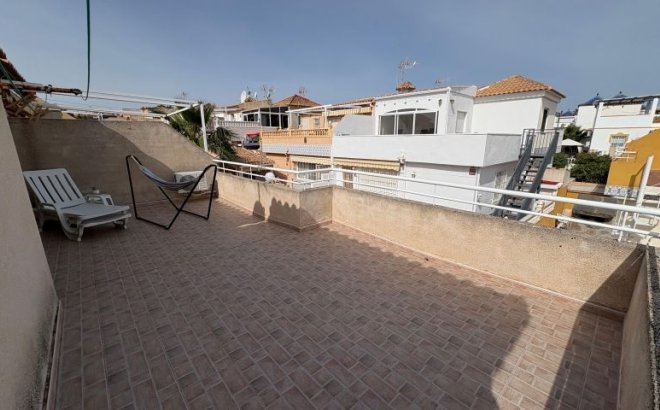 Resale - Bungalow -
Torrevieja - Costa Blanca