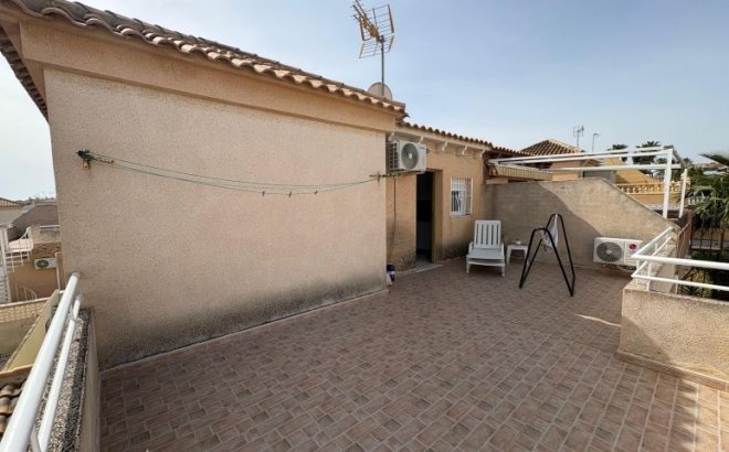 Resale - Bungalow -
Torrevieja - Costa Blanca