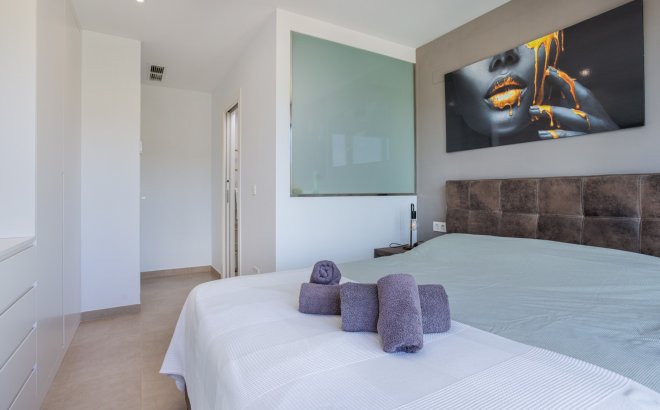 Resale - Villa -
Benijofar - Costa Blanca